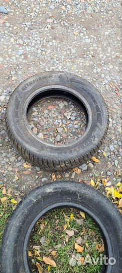 Goodyear UltraGrip 2 215/65 R16