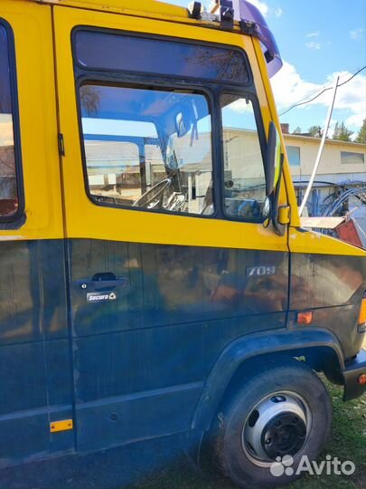 Mercedes-Benz T2 4.0 МТ, 1987, 293 500 км