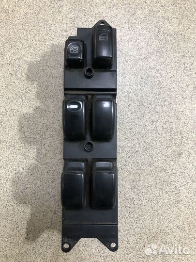 Блок стеклоподъемников Mitsubishi Mirage V