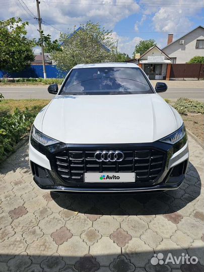 Audi Q8, 2020