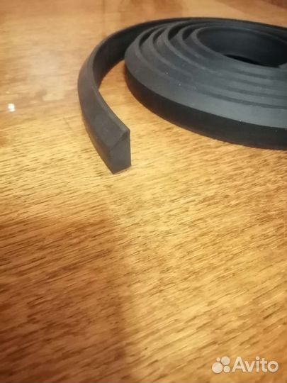 Губа на бампер узкая