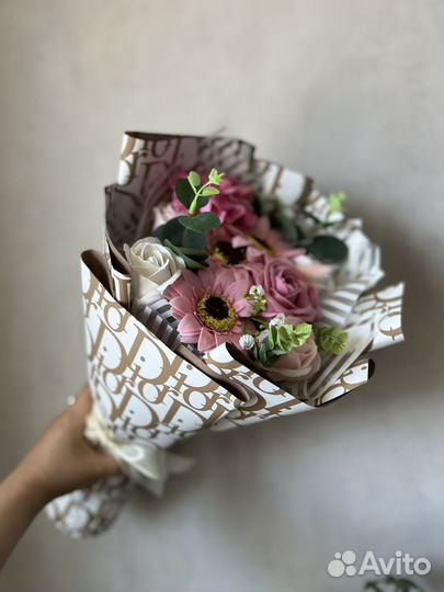 Букеты из 101 розы