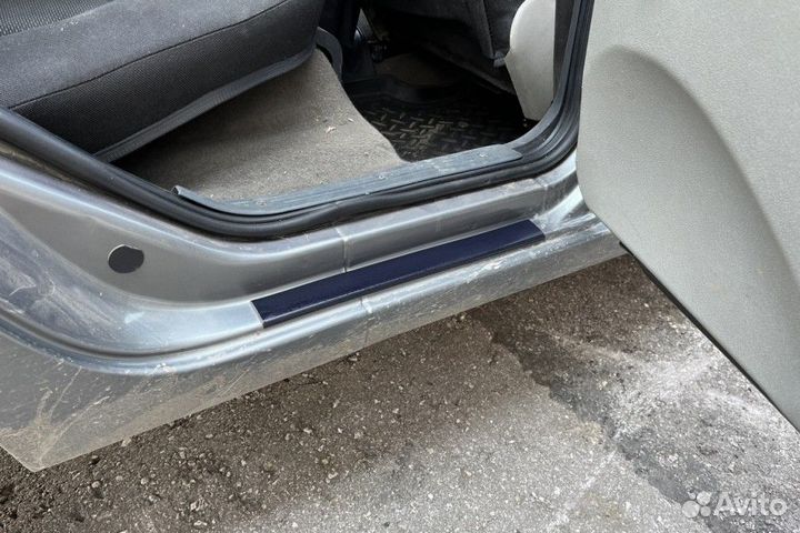 Эластичные накладки в проем дверей Калина/Гранта