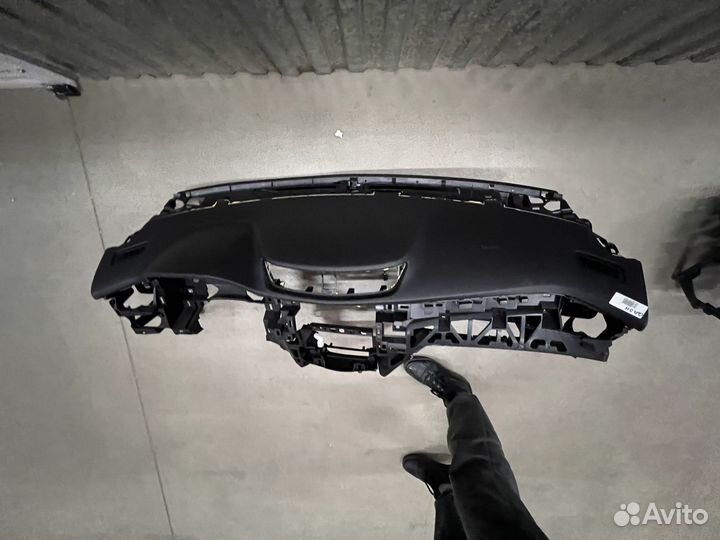 Торпедо с подушкой Ниссан Кашкай j11