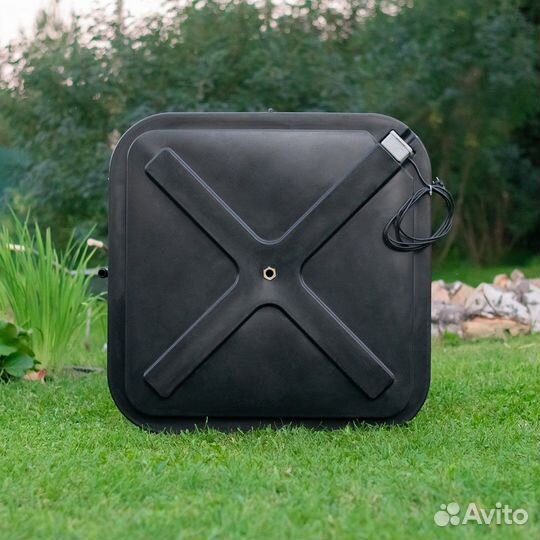 Бак для душа с крышкой