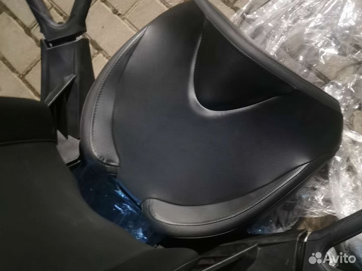 Сиденье заднее с поручнями Stels Guepard