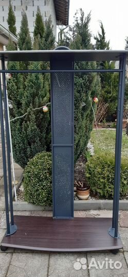 Вешалка для одежды напольная металлическая