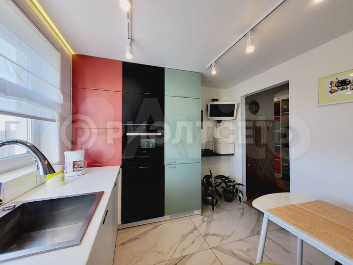 3-к. квартира, 55,8 м², 9/9 эт.