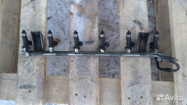 Топливная рампа Chevrolet Epica седан 2.0 2009