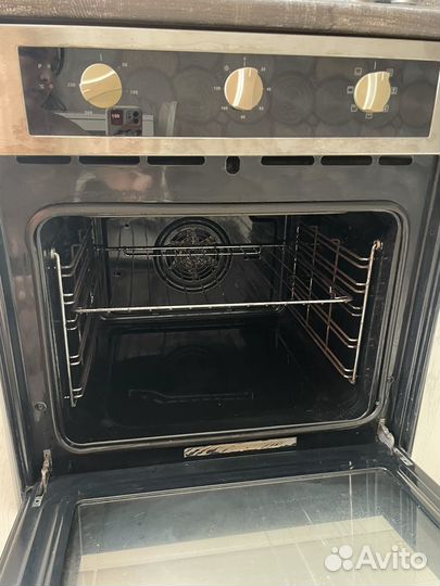 Духовой шкаф