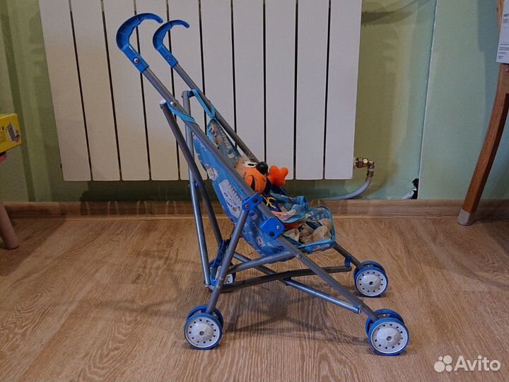 Детская игрушка - коляска