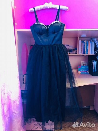 Вечернее платье