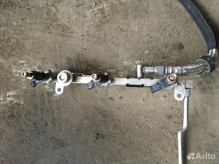 Рейка топливная (рампа) с форсунками