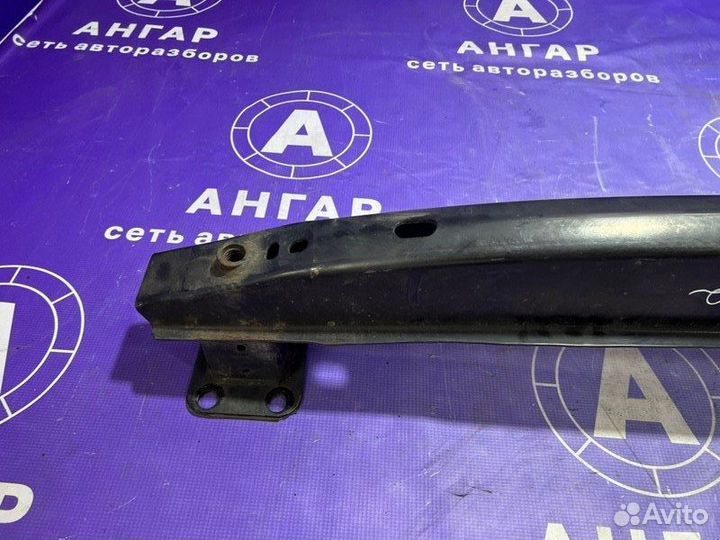 Усилитель бампера задний Volkswagen Touareg 7L 2