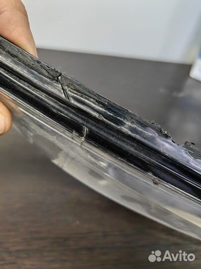 Стекло фары б/у Туарег nf