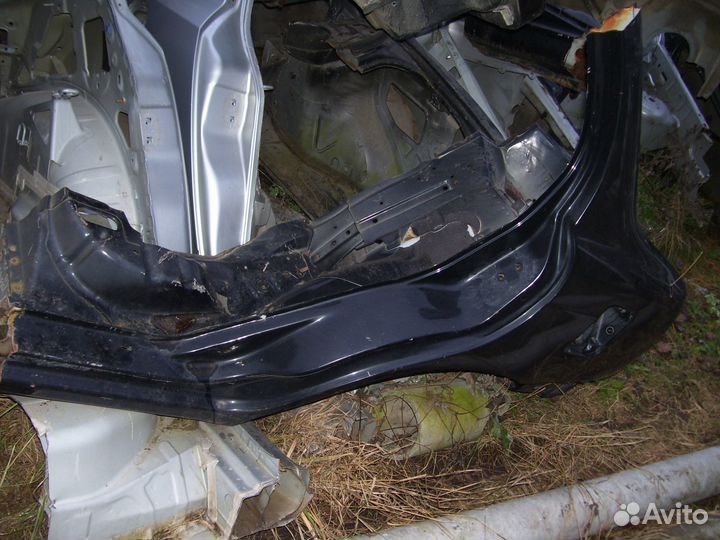 Киа спектра крыло заднее