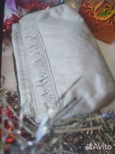 Косметичка новая беж