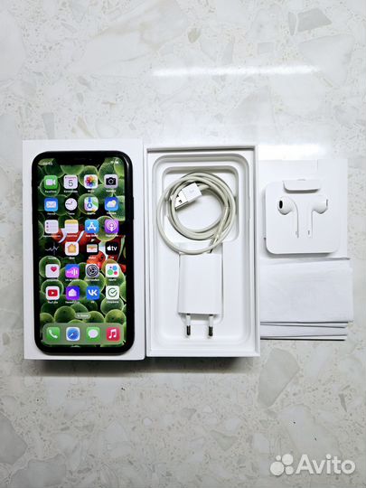 iPhone XR