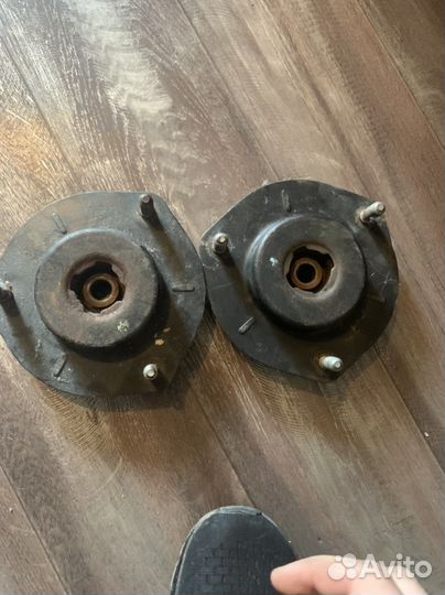 Опоры амортизатора camry 40