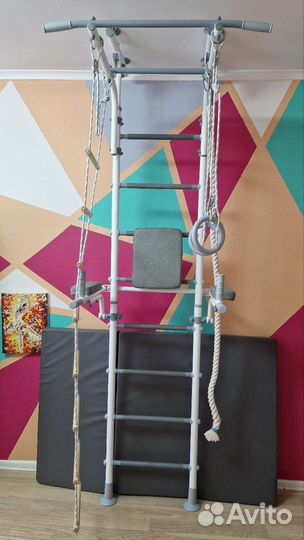 Шведская стенка с турником