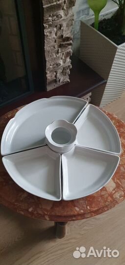 Менажница фарфоровая