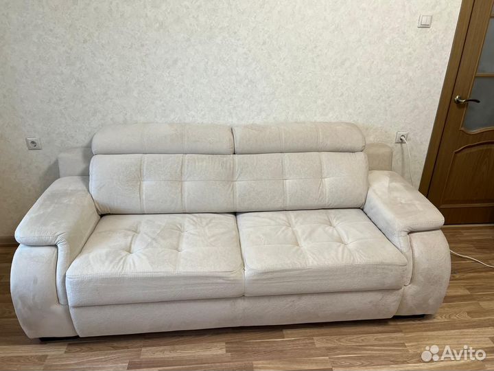 Продаётся раскладной диван