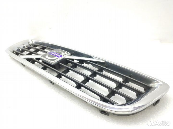 Решетка радиатора Volvo V50 MW20 1.6 2009