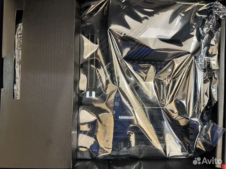 Asus ROG strix Z590-F Gaming на гарантии