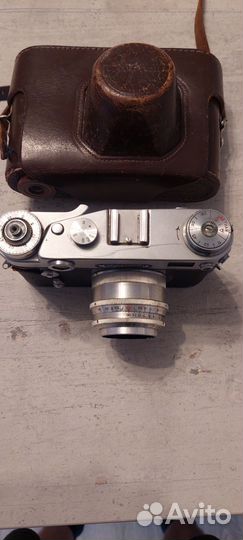 Пленочный фотоаппарат зоркий