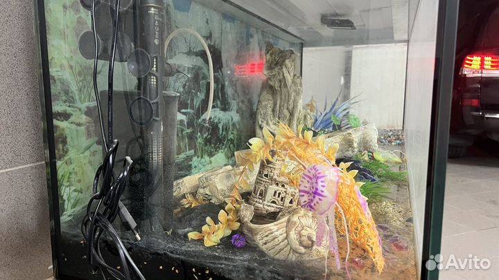 Аквариум большой бу