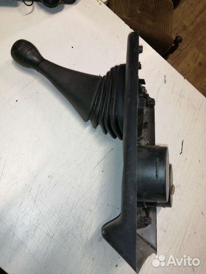 Рамка под кулису с рукоятью Ford Maverick