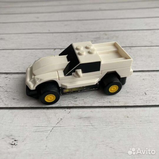 Лего машинка