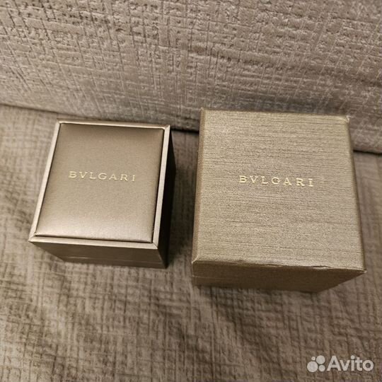 Коробка bvlgari для кольца с язычком