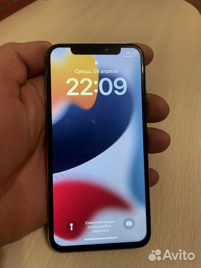iPhone X, 64 ГБ