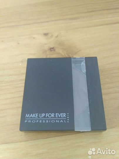 Make up for ever тени