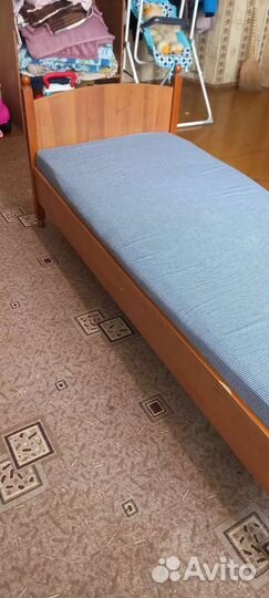 Кровати 2шт.бу