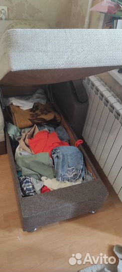 Угловой диван