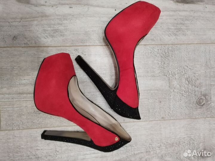 Обувь женская 39 размер