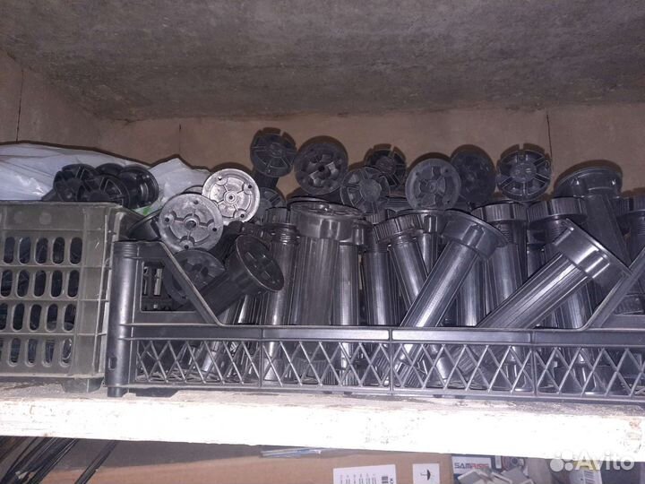 Мебельная фурнитура петли,ножки,газ лифты