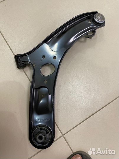 Рычаг hyundai solaris /kia rio 11- передний левый