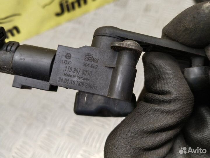 Датчик высоты дорожного просвета задний Audi Q3 8U