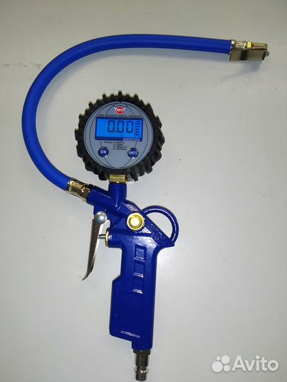 Пистолет для накачки шин с электронным манометром