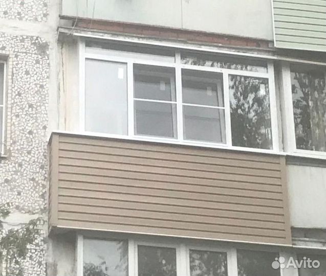 Пластиковые Балконы с ламинацией