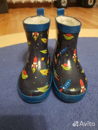 Резиновые сапожки