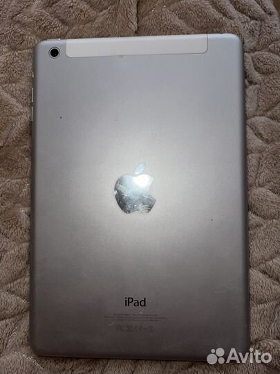 Apple iPad mini 16Gb Wi-Fi + Cellular (белый)