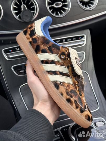 Кроссовки Adidas Smamba Wales Bonner Leopard