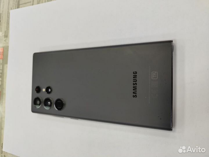 Samsung Galaxy S22 Ultra, 12/256 ГБ