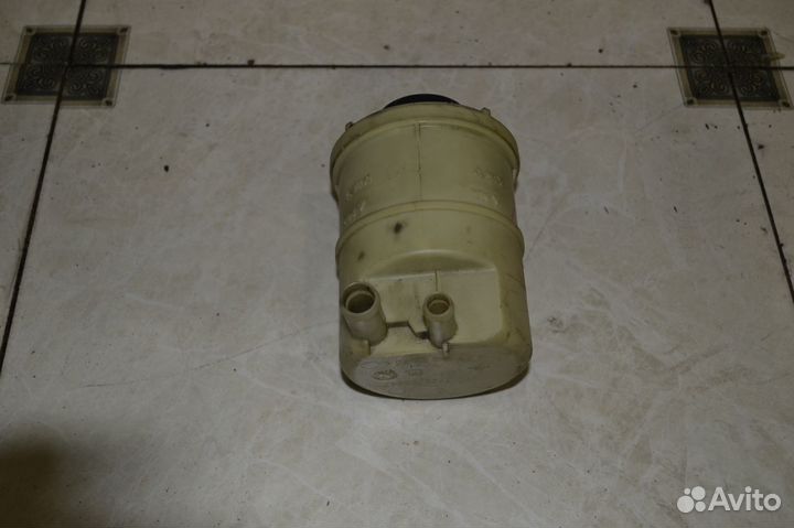 Бачок гур Renault Duster