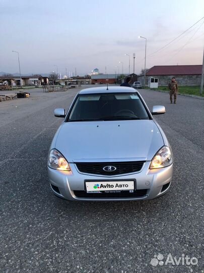 LADA Priora 1.6 МТ, 2011, битый, 430 000 км