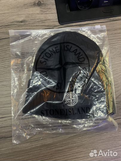 Шапка stone island